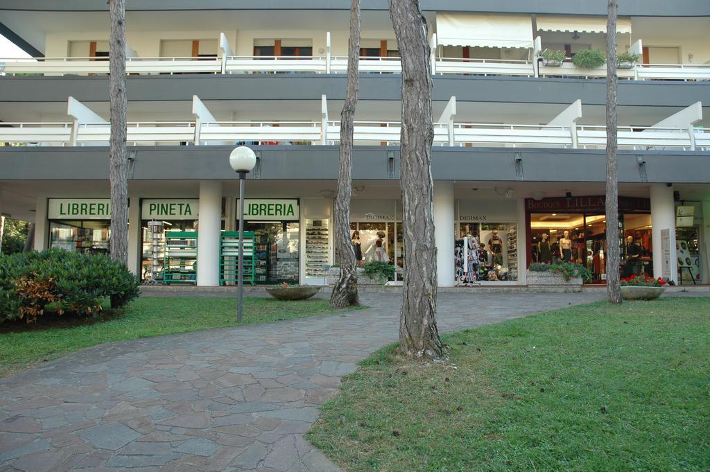 Isvico *
